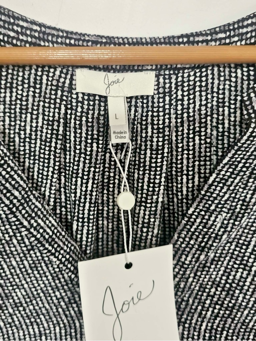 Joie Black & White 100% Sill Blouse - Picture 2 of 4